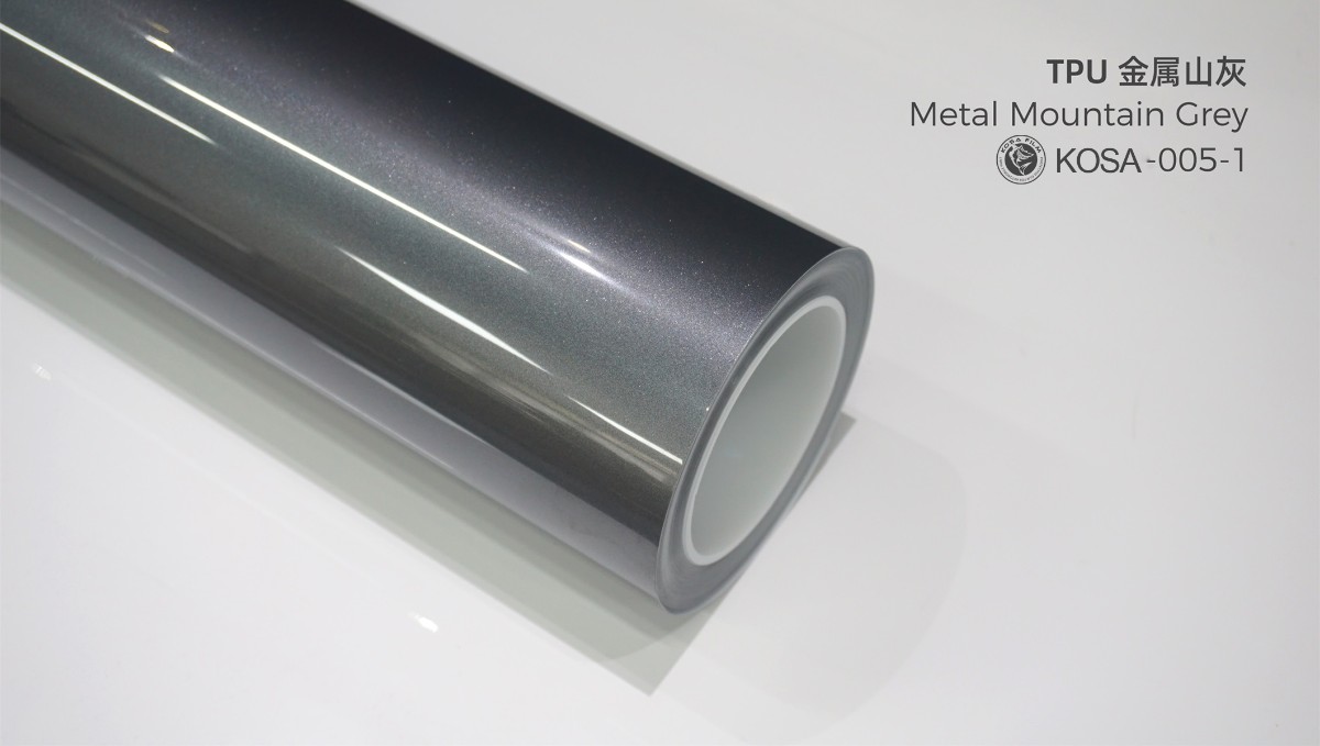 Metallic mountain ash